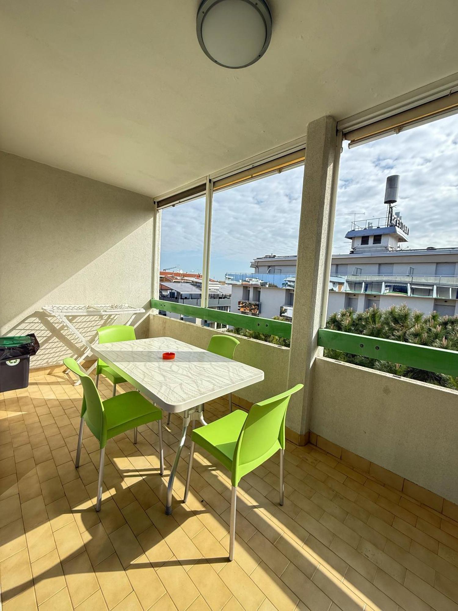 Grazioso Appartamento N 66 A Bibione A 100 Mt Dal Mare Exterior foto